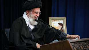 Chamenei: Iran besteht nicht auf R&uuml;ckkehr der USA zum Atomabkommen