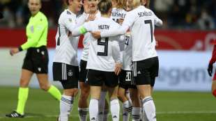 Riesenschritt zur WM: DFB-Frauen auch in Portugal souver&auml;n