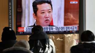 Nordkorea feuert mutma&szlig;lich ballistische Rakete Richtung Meer