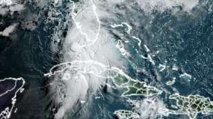 Tropensturm "Elsa" mit Kurs auf Florida erneut zu Hurrikan hochgestuft