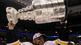 NHL-Champion Seidenberg blickt zur&uuml;ck: "Haben die Canucks gehasst"
