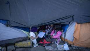 USA lassen Asylbewerber an der Grenze zu Mexiko wieder ins Land