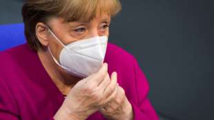 Merkel fordert von EU-Gipfel schonungslose Analyse der Schw&auml;chen der EU