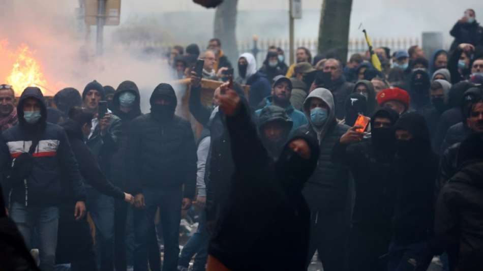 Erneut Ausschreitungen bei Corona-Protesten in den Niederlanden