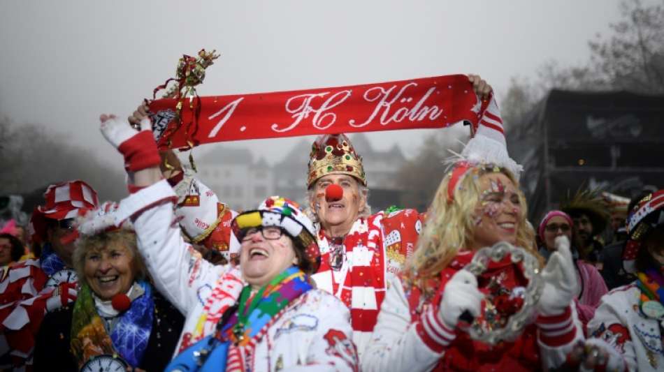 K&ouml;ln plant f&uuml;r Karneval versch&auml;rfte Corona-Ma&szlig;nahmen im ganzen Stadtgebiet