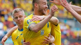 Duo Jarmolenko und Jaremtschuk wahrt Achtelfinal-Chance f&uuml;r Ukraine