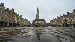 Versch&auml;rfte Wochenend-Ausgangssperren in Frankreich