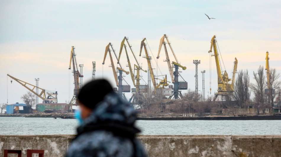 Russland beginnt gro&szlig;angelegte Marine&uuml;bungen nahe Krim-Halbinsel