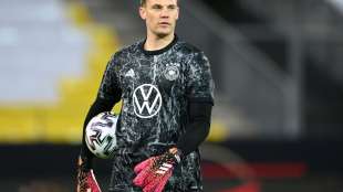 EM-Test gegen Lettland: Kimmich rechts hinten - 100. L&auml;nderspiel f&uuml;r Manuel Neuer