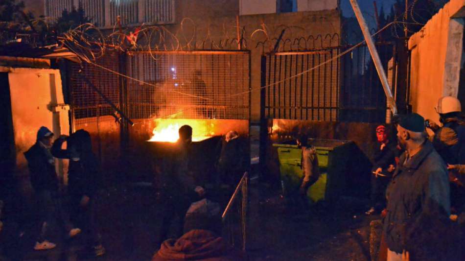 Ein Toter nach gewaltsamen Protesten gegen Corona-Lockdown im Libanon