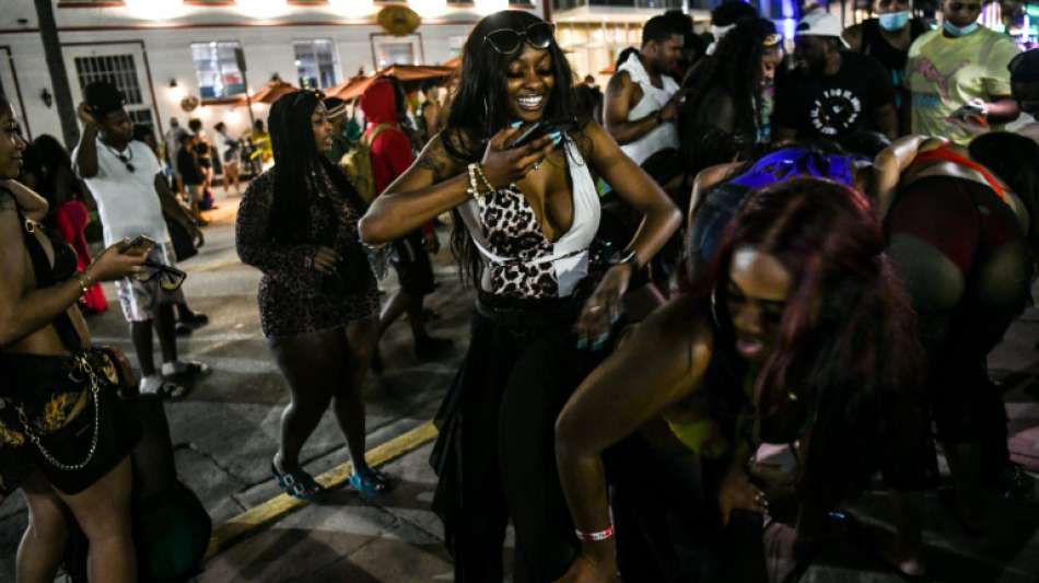 Miami Beach verh&auml;ngt Ausgangssperre wegen "Spring Break"-Feiern  