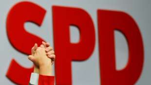 SPD verteidigt kritische Fragen zur Impfkampagne