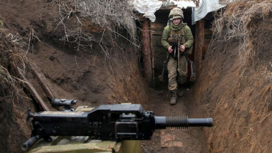 Merkel ruft Putin zu Abbau russischer Truppen im Umfeld der Ukraine auf