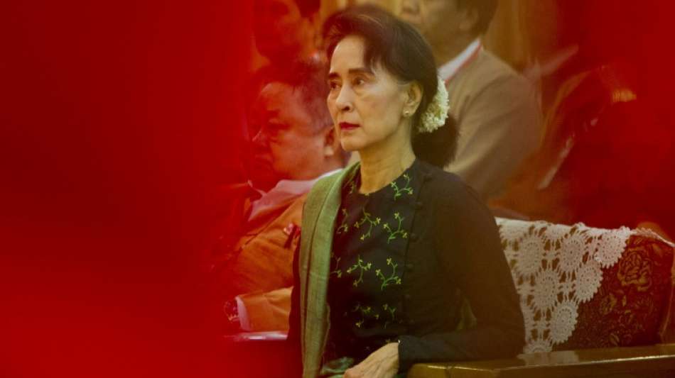 Aung San Suu Kyi wegen Aufruhrs vor Gericht in Myanmar