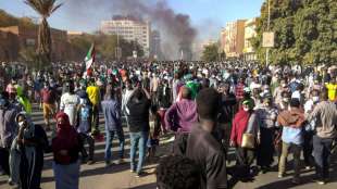 Erneute Proteste gegen Milit&auml;rmachthaber im Sudan