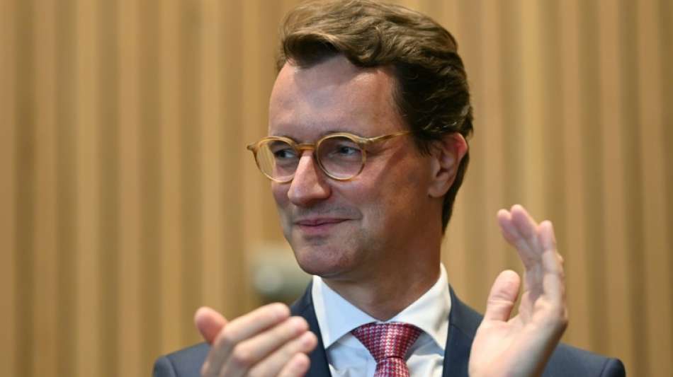 CDU und SPD in Nordrhein-Westfalen stellen sich f&uuml;r Landtagswahl auf