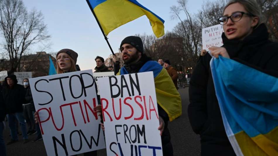 Frankreich rechnet mit baldiger Einigung auf Ausschluss Russlands aus Swift
