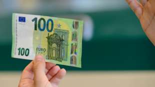 Bericht: Bundesregierung gibt 344 Millionen Euro f&uuml;r Berater aus