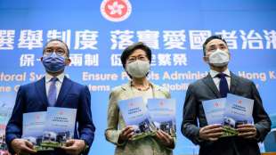 Chinas F&uuml;hrung greift massiv in Wahlrecht Hongkongs ein