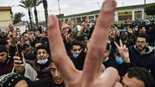 Tausende beteiligen sich an neuen Protesten der "Hirak"-Bewegung in Algerien