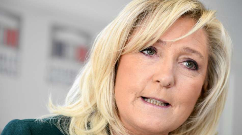 Le Pen bringt sich f&uuml;r franz&ouml;sische Pr&auml;sidentenwahl in Stellung