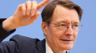 Lauterbach kritisiert S&ouml;der - und hofft noch auf Umsetzung der Pflege-Impfpflicht