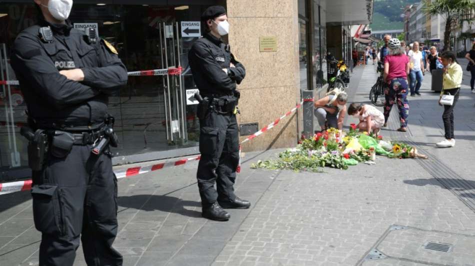 Beh&ouml;rden bem&uuml;hen sich weiter um Kl&auml;rung der Motive f&uuml;r W&uuml;rzburger Messerangriff