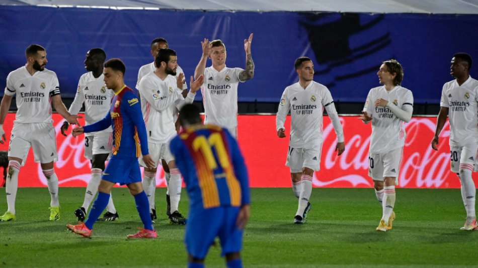 Kroos siegt mit Real im Clasico und &uuml;bernimmt Tabellenf&uuml;hrung