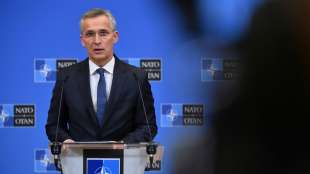 Nato warnt vor "gro&szlig; angelegtem Angriff" Russlands auf die Ukraine