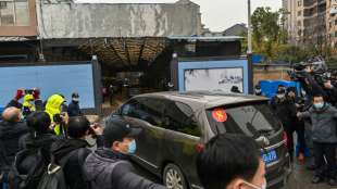 WHO-Experten inspizieren verd&auml;chtigen Markt im chinesischen Wuhan