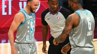 NBA: Basketball-Superstars James und Curry gewinnen Allstar-Game