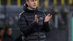 2. Liga: Bremen springt an die Spitze, Kiel gewinnt in Aue