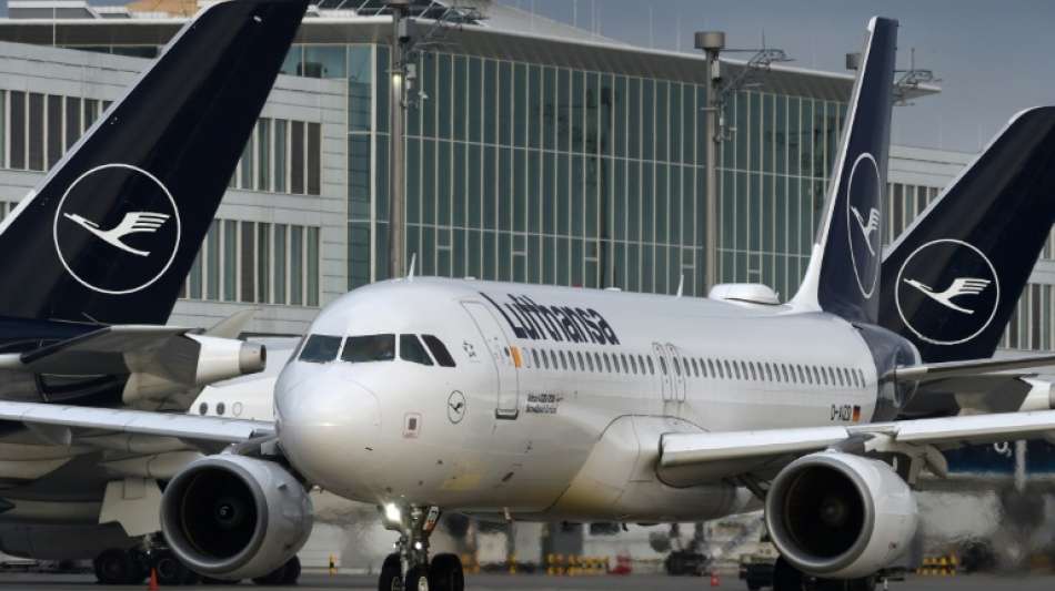 Bundesregierung schr&auml;nkt Flugverkehr aus S&uuml;dafrika wegen Corona-Variante ein