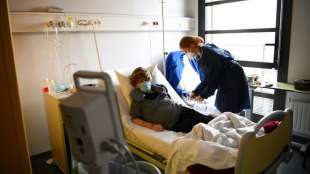 Pariser Krankenh&auml;user m&uuml;ssen wegen Corona erneut OPs absagen
