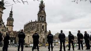 Proteste gegen Corona-Beschr&auml;nkungen in zahlreichen deutschen St&auml;dten 