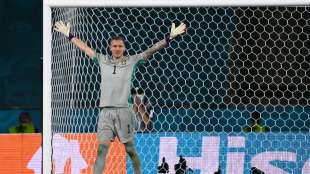 Schweden feiert Punkt gegen Spanien - Lob f&uuml;r "Retter" Olsen