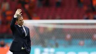 Nach Achtelfinal-Aus: Bondscoach de Boer tritt zur&uuml;ck