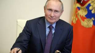 Putin erh&auml;lt zweite Corona-Impfung