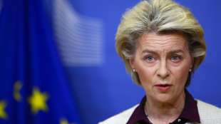 Von der Leyen fordert Stopp s&auml;mtlicher Flugreisen von und nach S&uuml;dafrika