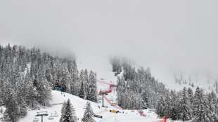 Nebel bei Ski-WM: Auch Super-G der Frauen abgesagt - neues Programm
