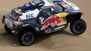 Peterhansel feiert 14. Dakar-Sieg - Franz&ouml;sischer Motorrad-Pilot verstorben