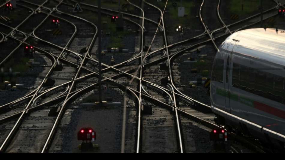 Deutsche Bahn bereitet sich auf normalen Betrieb ab Mittwoch vor