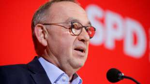 Walter-Borjans sichert Merkel R&uuml;ckhalt durch SPD zu