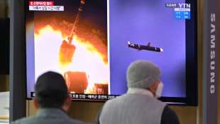 Nordkorea feuert laut S&uuml;dkorea erneut ballistische Raketen ins Meer