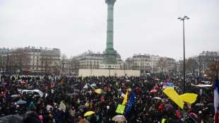 Neue Proteste gegen geplantes Sicherheitsgesetz in Frankreich