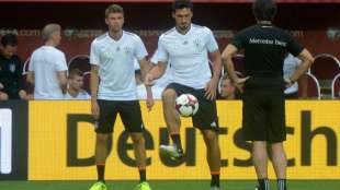kicker: Hummels und M&uuml;ller zur EM zur&uuml;ck - L&ouml;w best&auml;tigt nicht