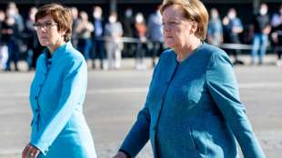 Kramp-Karrenbauer f&uuml;r h&auml;rtere Gangart gegen&uuml;ber Russland