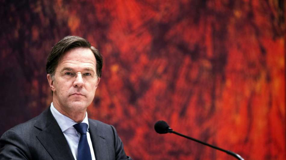 Rutte &uuml;bersteht Misstrauensvotum im Parlament knapp