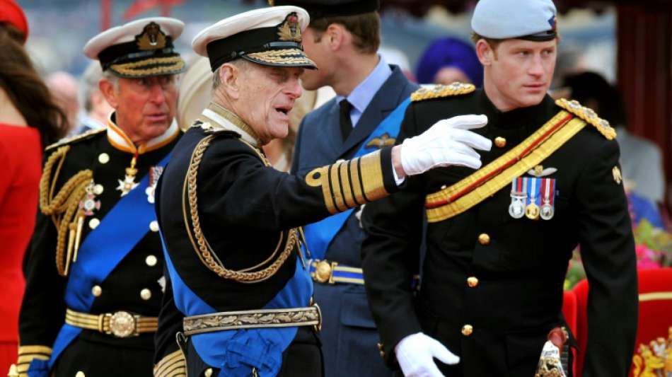 Prinz Harry w&uuml;rdigt verstorbenen Gro&szlig;vater inmitten von Spekulationen &uuml;ber Heimreise