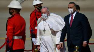 Papst fordert bei historischem Irak-Besuch Ende von Gewalt und Extremismus